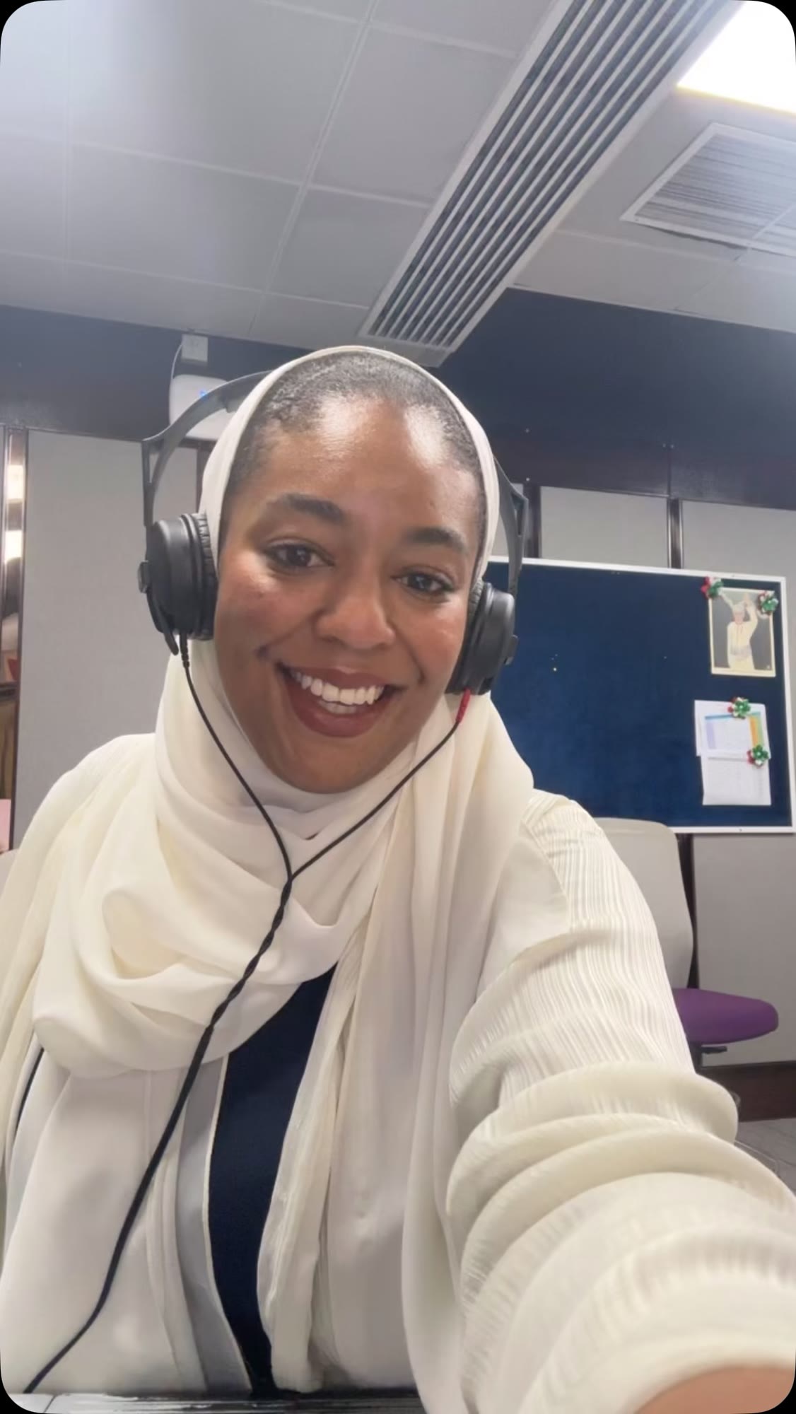 Asma on air in headphones
